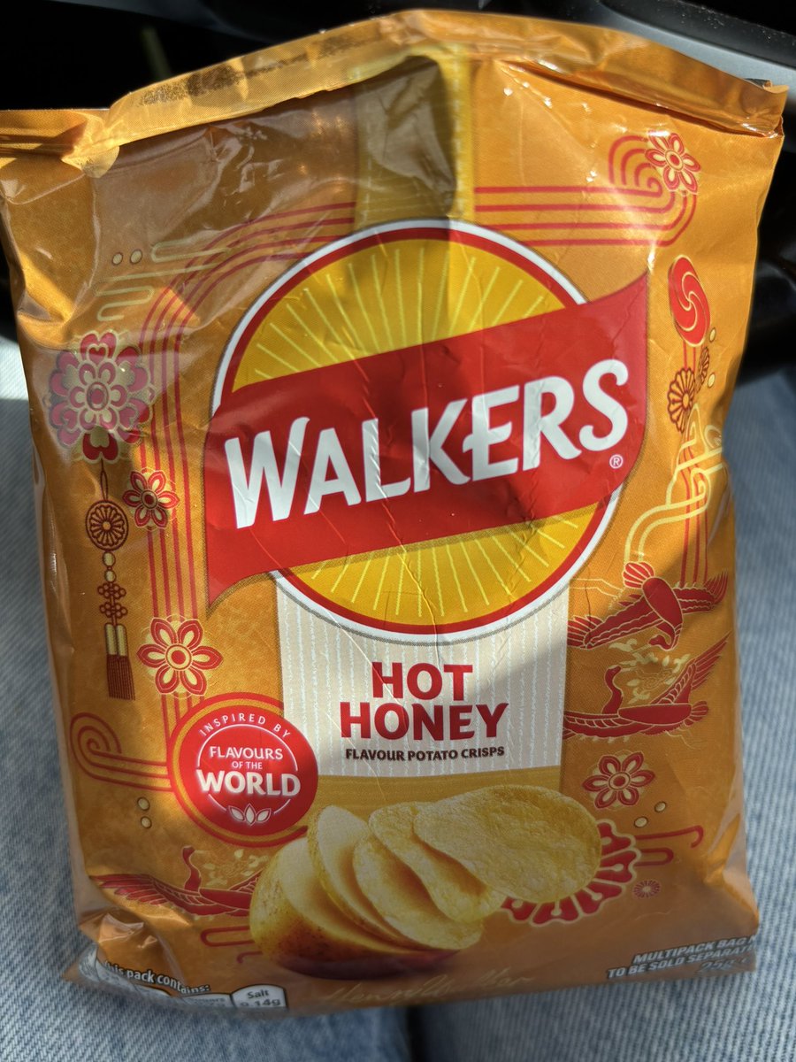 Sarah 🥑 tweet media