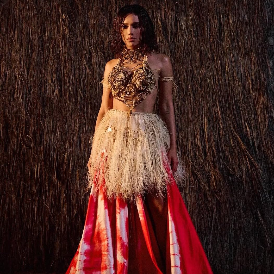 UpdateCharts tweet media