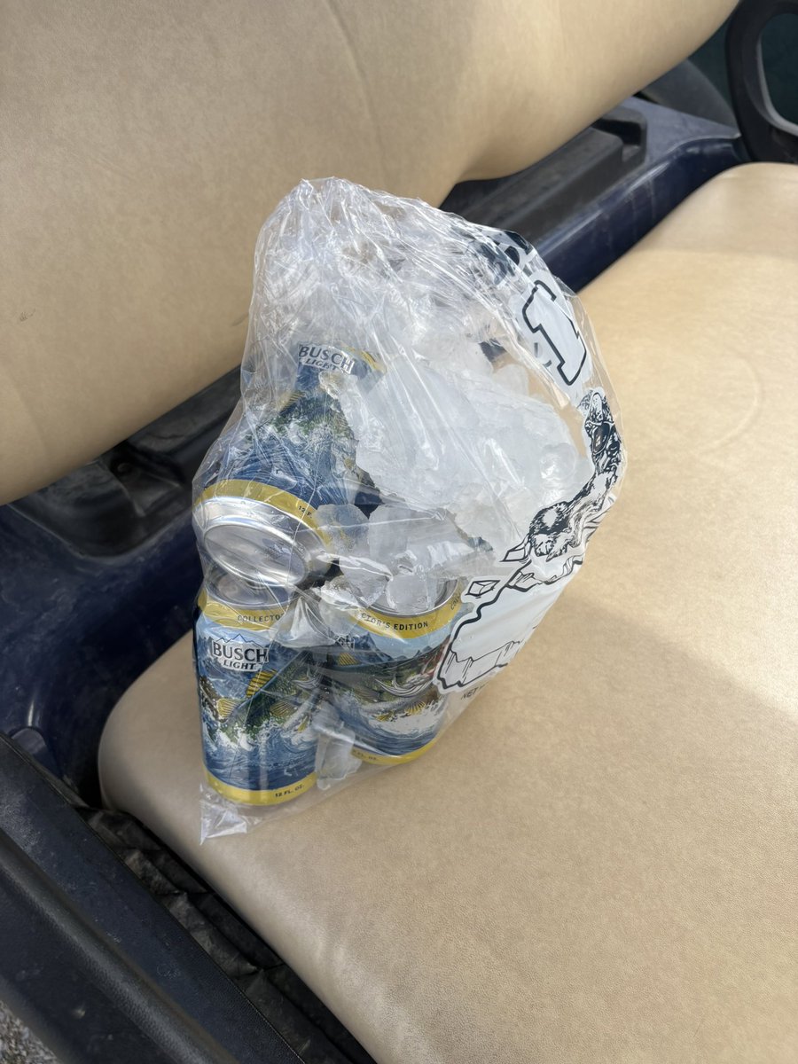 Lieutenant Cornbread tweet media