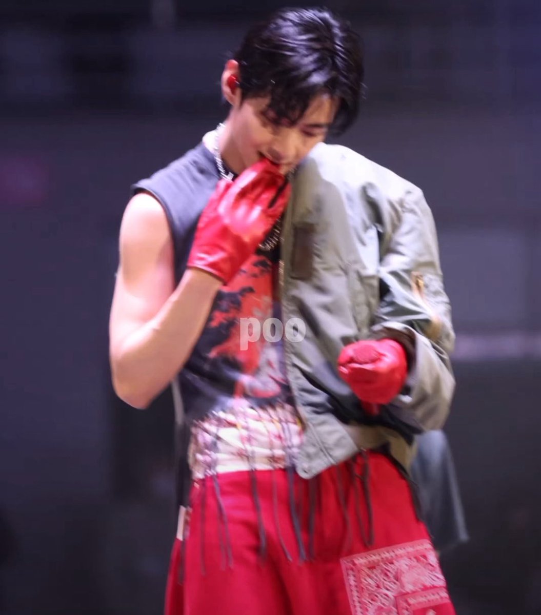 ꪜoltron 非 tweet media