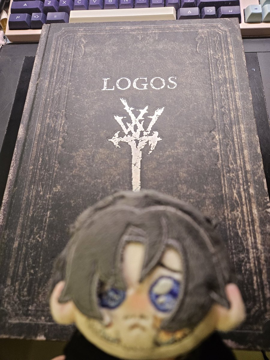 verum'sui tweet media