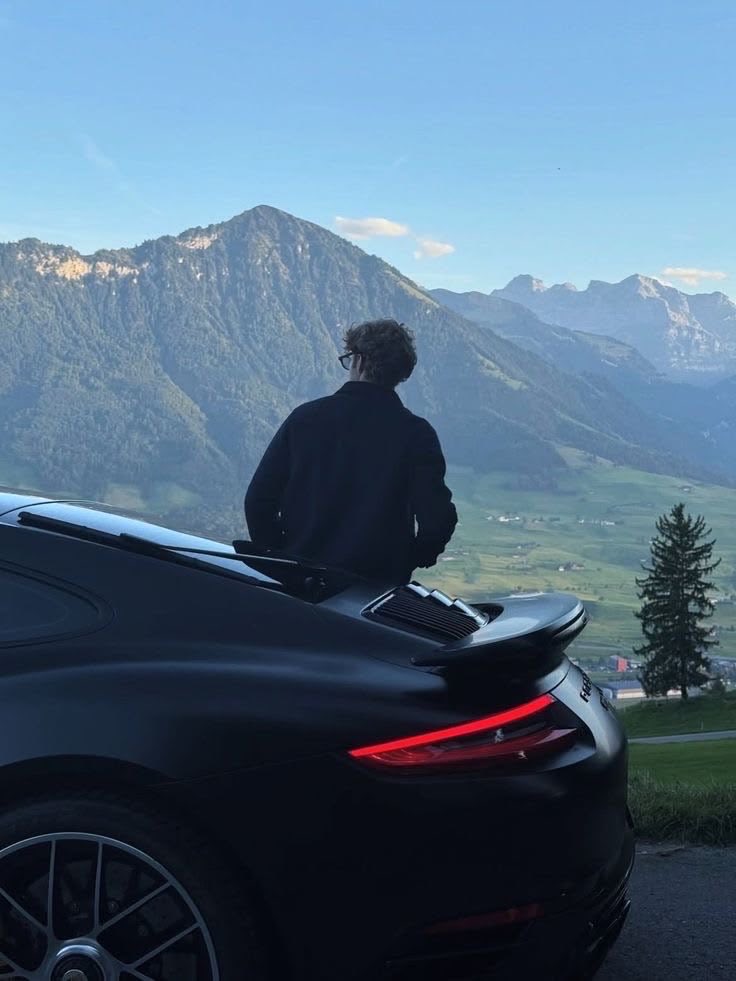 Azra Şeneroğlu🪽 tweet media