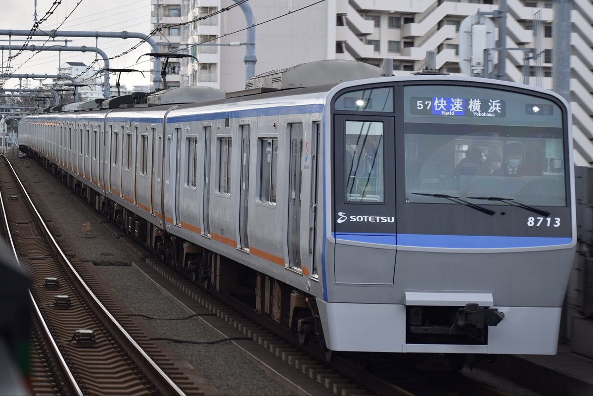 よまち tweet media