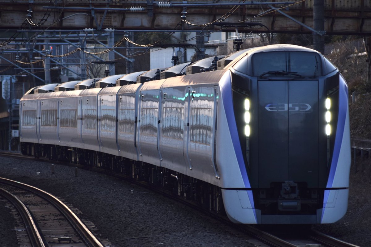 よまち tweet media