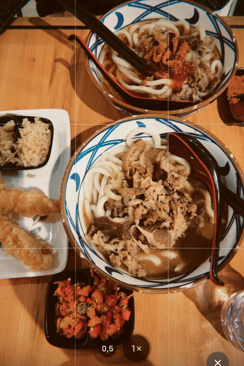 akuabings's tweet photo. udon lagi udon lagi https://t.co/X8DFKIi0xF