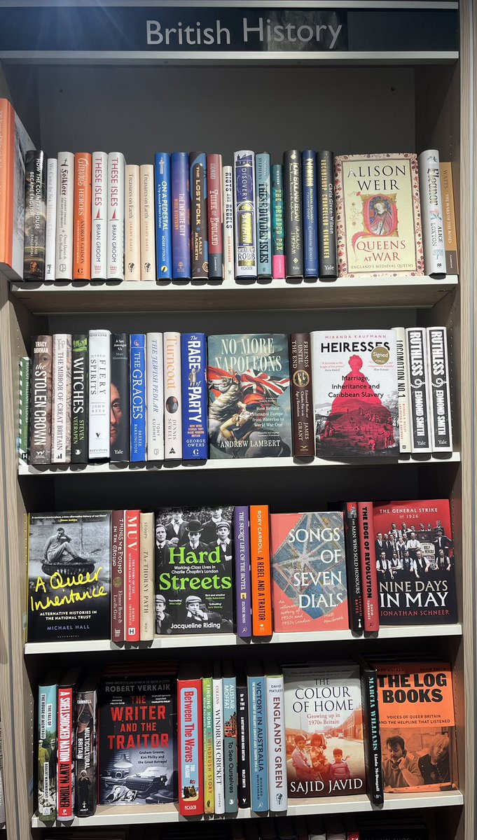 Hatchards tweet picture