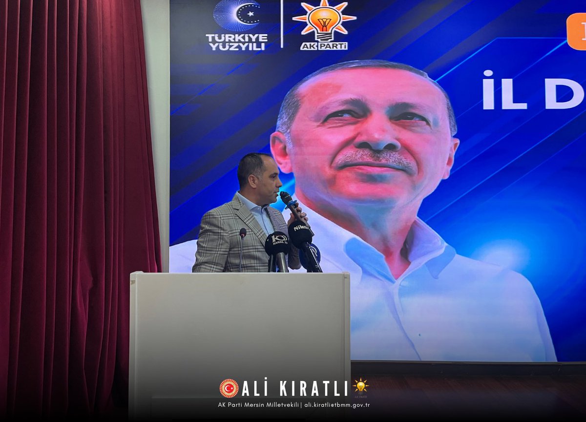 ALKIRATLI's tweet photo. 📍İl Danışma Meclisi Toplantısı | Mersin

Önceki dönem Hazine ve Maliye Bakanımız Sayın Nureddin Nebati, İl Başkanımız Sayın Adem Aldemir, kıymetli milletvekillerimiz, İl Yönetim Kurulu Üyelerimiz, Kadın Kolları İl Başkanımız Sayın Hülya Ekin, Gençlik Kolları İl Başkanımız Sayın Ahmet Karagöz, ilçe başkanlarımız, teşkilat mensuplarımız, meclis üyelerimiz ve mahalle başkanlarımızın yoğun katılımıyla İl Danışma Meclisi Toplantımızı gerçekleştirdik.

Teşkilatımızın gücünü, birlik ve beraberlik ruhunu bir kez daha ortaya koyduğumuz toplantımızda; yürüttüğümüz çalışmalar, hedeflerimiz ve Mersin’imize kazandıracağımız projeler üzerine kapsamlı değerlendirmelerde bulunduk.

Aynı dava etrafında kenetlenmiş büyük bir aile olarak, kararlılıkla yolumuza devam ediyoruz. Rabbim birlik ve beraberliğimizi daim eylesin, toplantımızın hayırlara vesile olmasını diliyorum.

#AKParti
#Mersin
#BizBüyükBirAileyiz
#BirlikVeBeraberlik
#TürkiyeYüzyılı