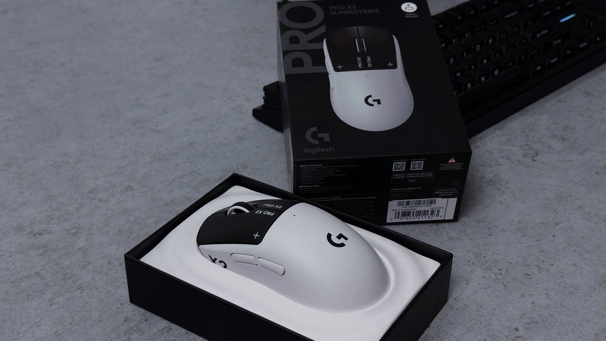 jaxontechhh's tweet image. Logitech PRO X2 SUPERSTRIKE — new era of Rapid Trigger mice ⚡️ #logitech