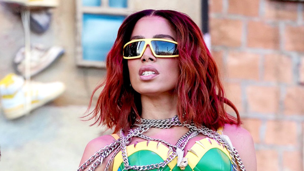 Fonte Anitta tweet media
