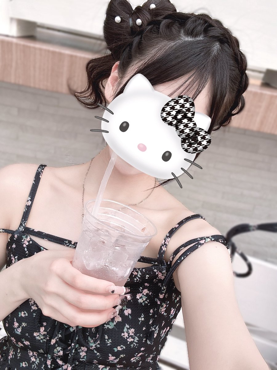 MaddyPankhu's tweet photo. 누냐가 번호 알려줄게 안뿌릴 자신 있는 사람만 팔로하고 흔적 남겨나 🧁 https://t.co/3WWlr4YC3F
