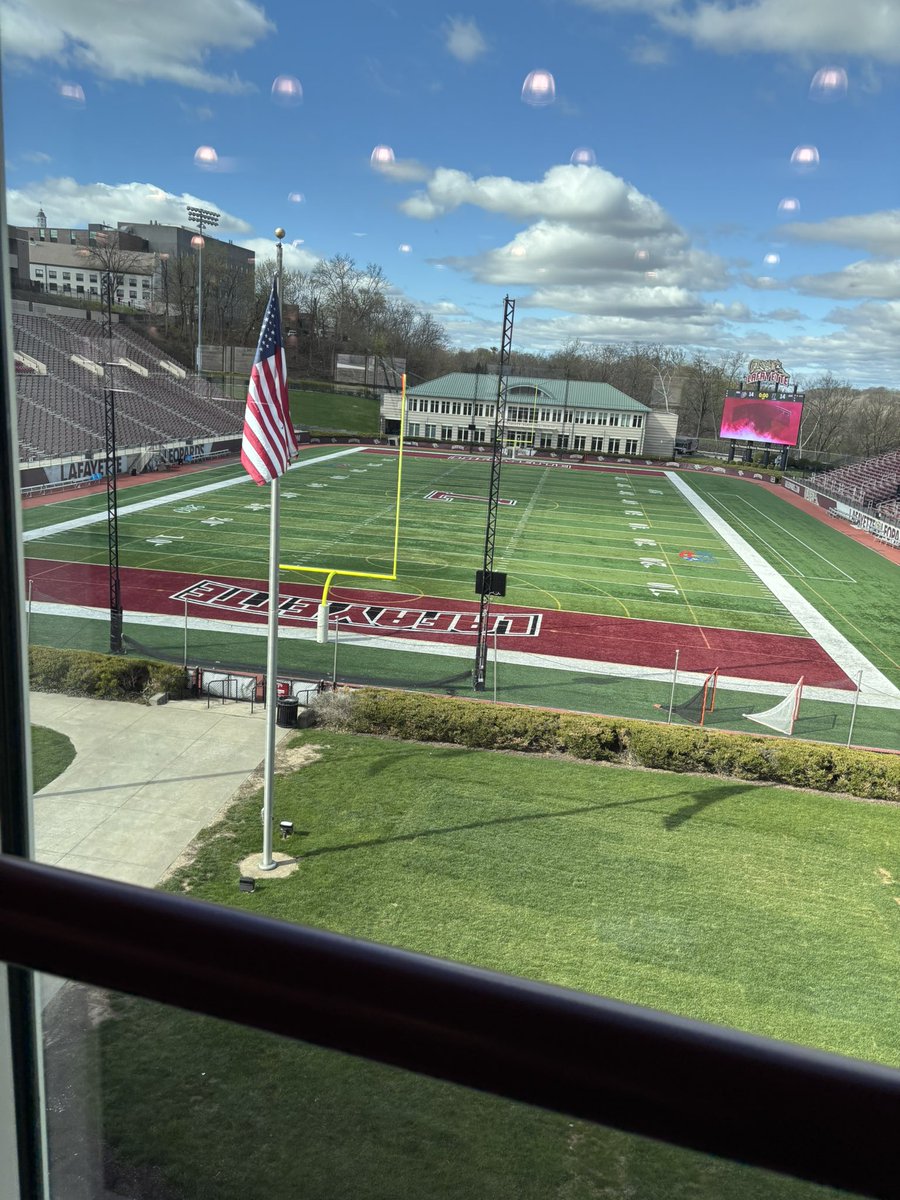 WoodringEv7243's tweet photo. Had a great day visiting Lafayette! @Coach_Noll @coachjallday6 @Coach_JPuleio https://t.co/1keeVPklCK
