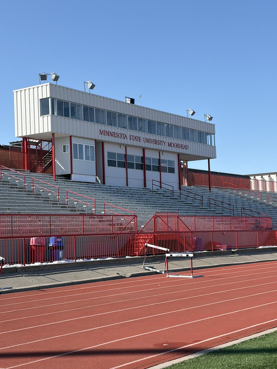 jaredbrutgerfb's tweet photo. Had a blast at @msum_football JR day. It was great meeting the coaches and learning about Dragon Love. Can’t wait to keep building a relationship! @needhamchris_ @CoachLaqua 
@StmaFB @OJW_Scouting @PrepRedzone https://t.co/o4ezYp0jGO