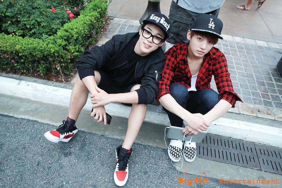 hourly oldies bts tweet media