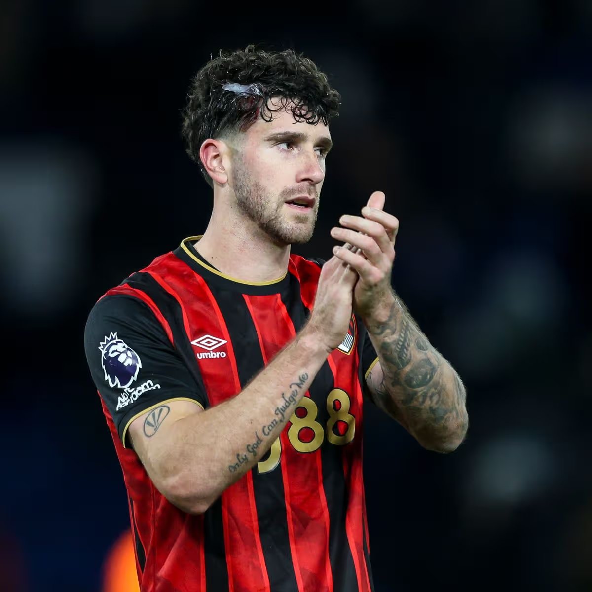 FullTimeTiers's tweet image. 🚨🚨🚨BIG BREAKING: Marcos Senesi is about to choose his next team. His agents are in close contact with #Chelsea, #Tottenham, and Manchester #United.  The rest of the teams are much further away.

(@MatteMoretto 🥇)