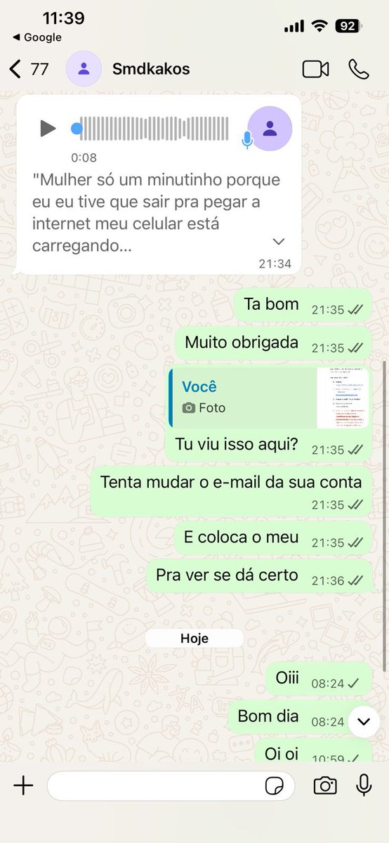 jikookdevil's tweet photo. Mais um querendo aplicar golpe!!! Ele diz que vai comprar o ingresso e na finalização pós pagamento pede a conta do seu Quentro dizendo que vai enviar e depois te bloqueio 

RT E DIVULGUEM PRA NINGUÉM MAIS CAIR ⚠️

#golpe #ingresso #bts #show 

📎: https://t.co/PcHlDkZPLa https://t.co/CsD22WaHG4