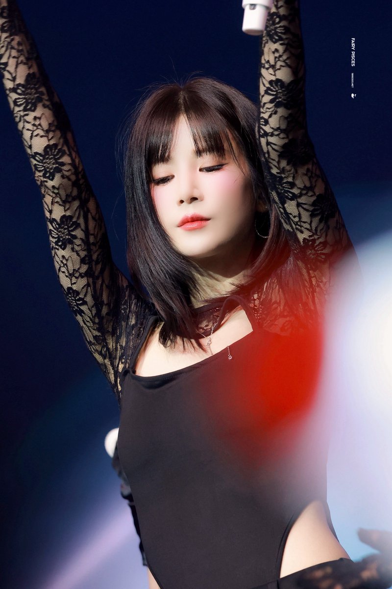 🌸 260411 #초롱 ( <a href="/Apinkpcr/">박초롱</a> )

오늘의 롱이💕 

#에이핑크 #박초롱 #APINK #CHORONG