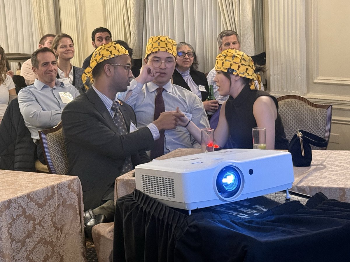 Mecker G Möller MD FACS MAMSE tweet media