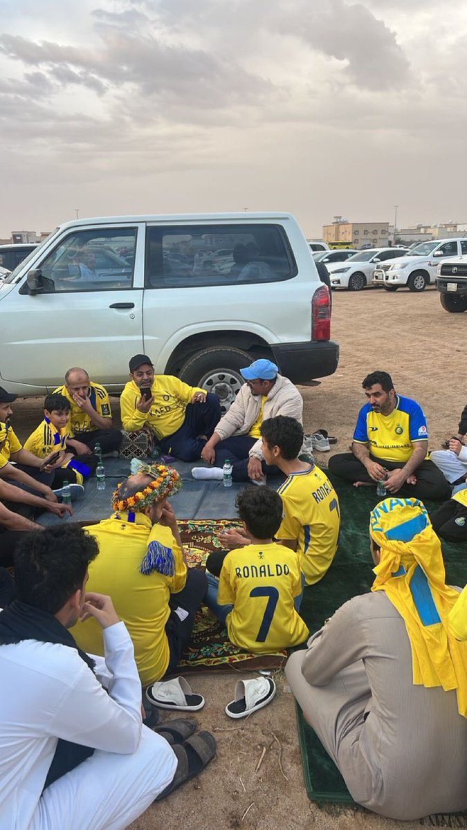 0_b6y's tweet photo. اول مره اشوف بحياتي مسؤولين ملعب
يمنعون دخول رابطة كامله وهم ما سووا شي 🤣🤣🤣🤣🤣

انا اتوقع لفل الضغط مرتفع بسبب الصدارة https://t.co/BpIq8SVRBt