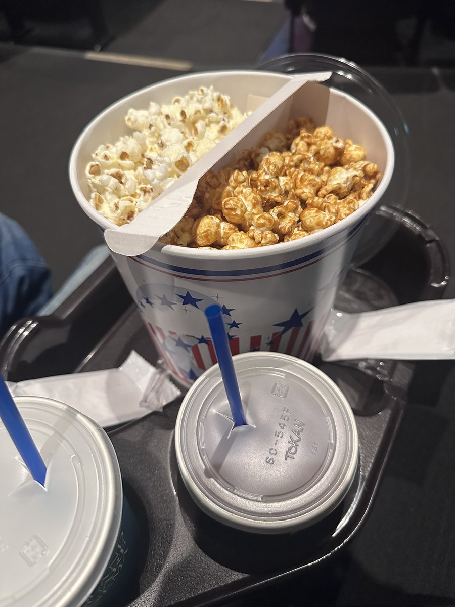 𝚜𝚎𝚛𝚒 tweet media