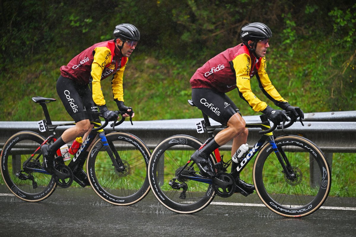 TeamCOFIDIS's tweet photo. 🤜 Ion Izagirre au pied du podium du Tour du Pays Basque !

Au terme d’une étape dantesque, notre coureur basque assure et prend la 4️⃣e place au général de son tour national pour sa dernière participation. 

🤜 Ion Izagirre just off the podium at the @ehitzulia ! 

After a brutal stage, our Basque rider holds on to secure 4th place overall in his final appearance.

#Itzulia2026 📷 Getty Images