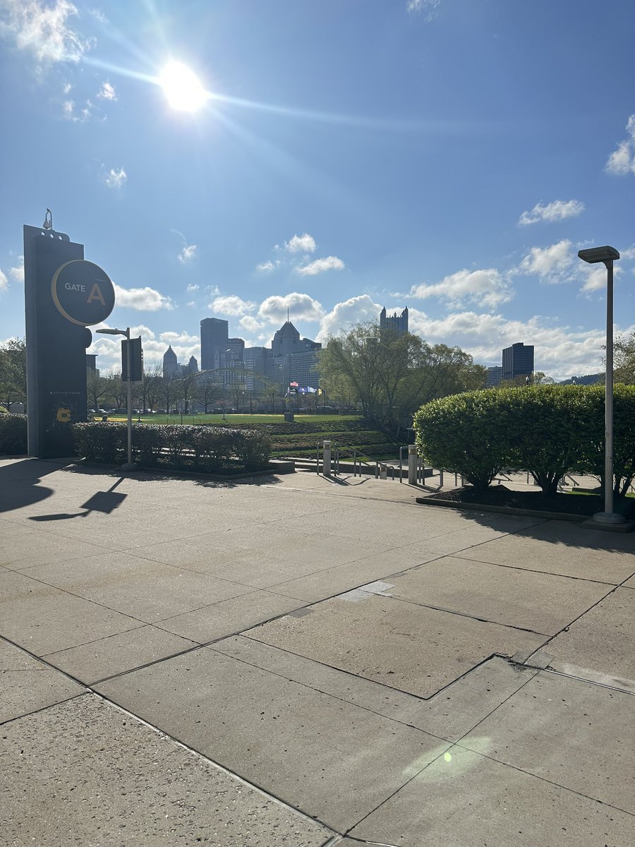 Trey King tweet media