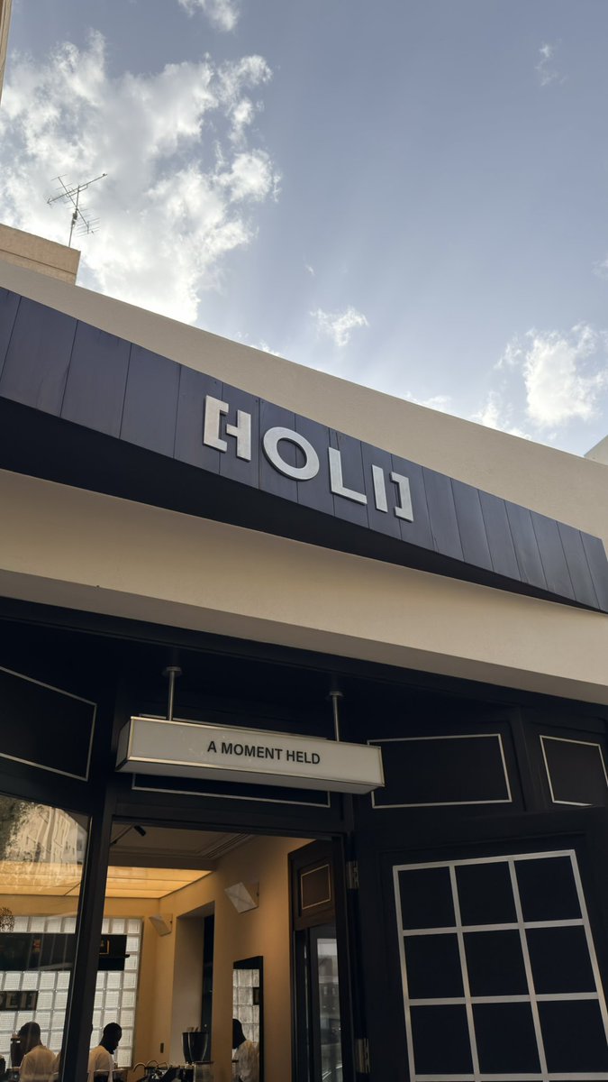 سقراط tweet media