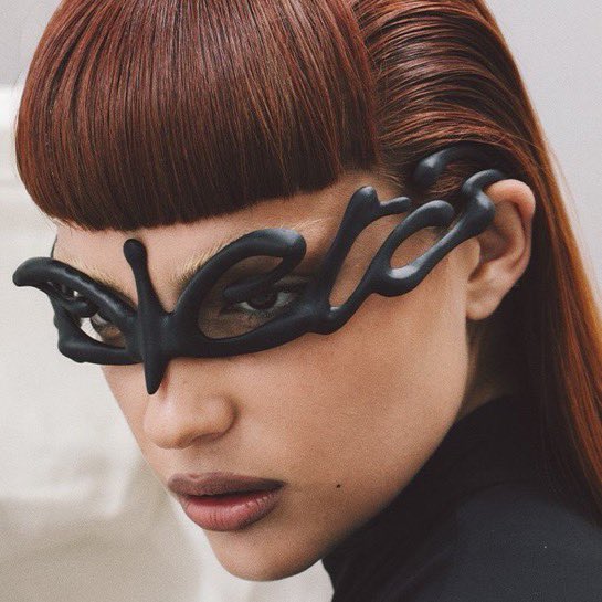 👩🏼‍🦰 tweet media