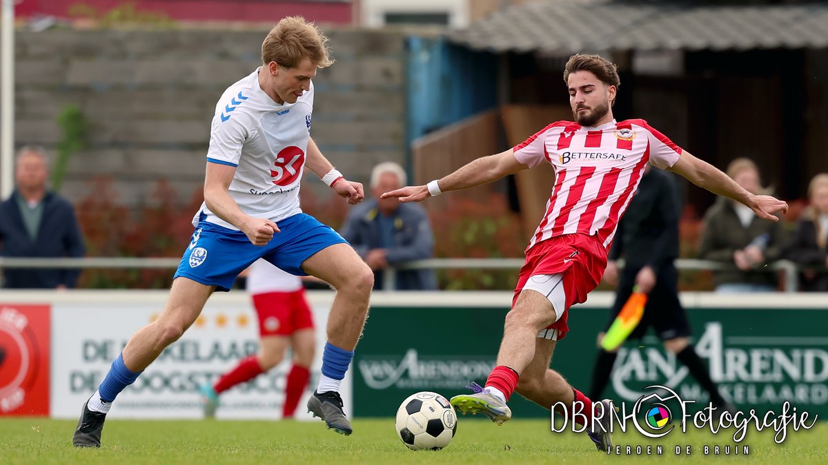 dbrnpuntnl's tweet photo. Vanmiddag, in opdracht van @RVoetbal /@KontaktMP langs de lijn gezeten bij twee duels in de 4e Klasse D:

@svs65spijk - @vvheukelum (1-1)
@Herovina1946 - @asvarkel (3-1)

Overige foto's en bijbehorende verslagen >> https://t.co/4sLWKoxeJp

#Sportfotografie #DBRNfotografie #DBRN https://t.co/7C0g1qceRn