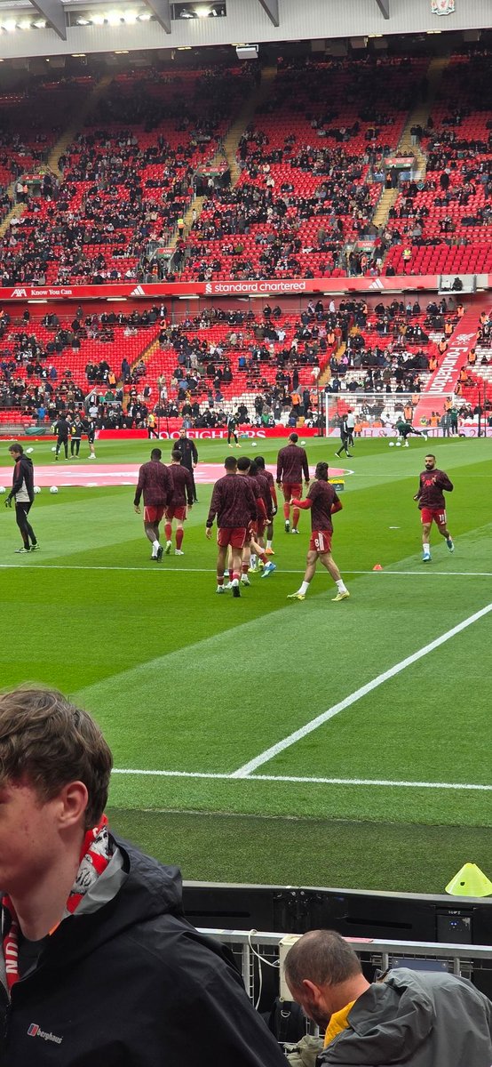 JJPR2's tweet photo. C'mon you Redmen! 💪🏼 let's set the tone ready for Wednesday night! 👊🏼 https://t.co/VvZIgV2ORF
