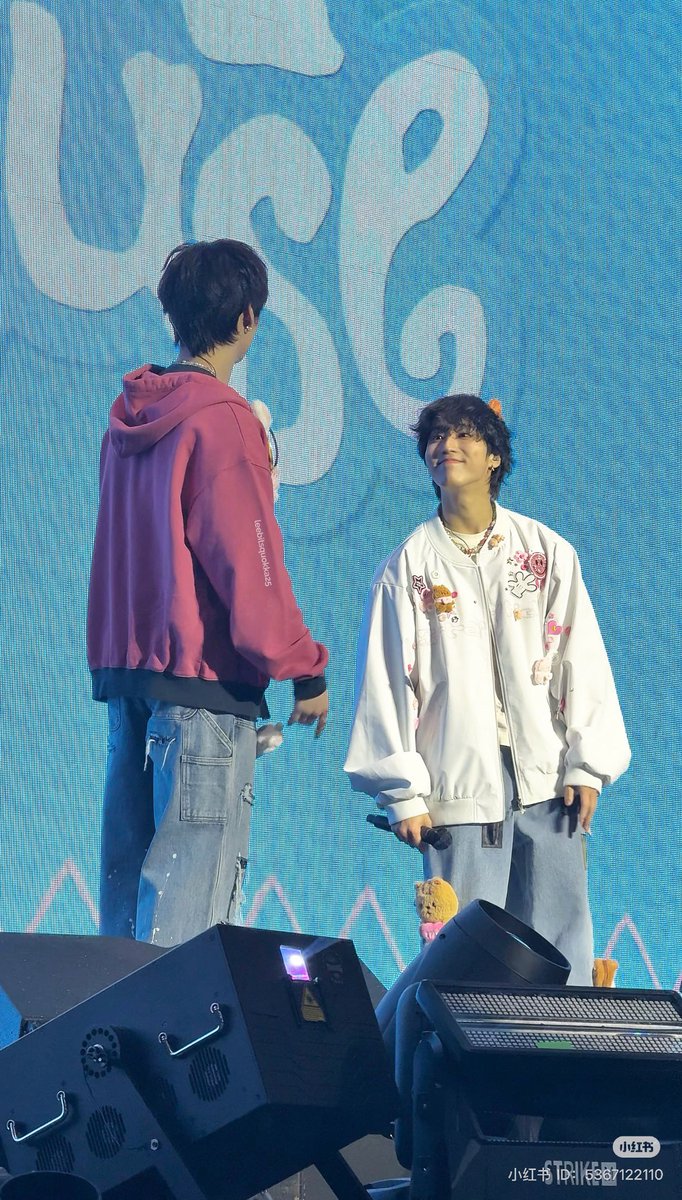 도토리‎ tweet media