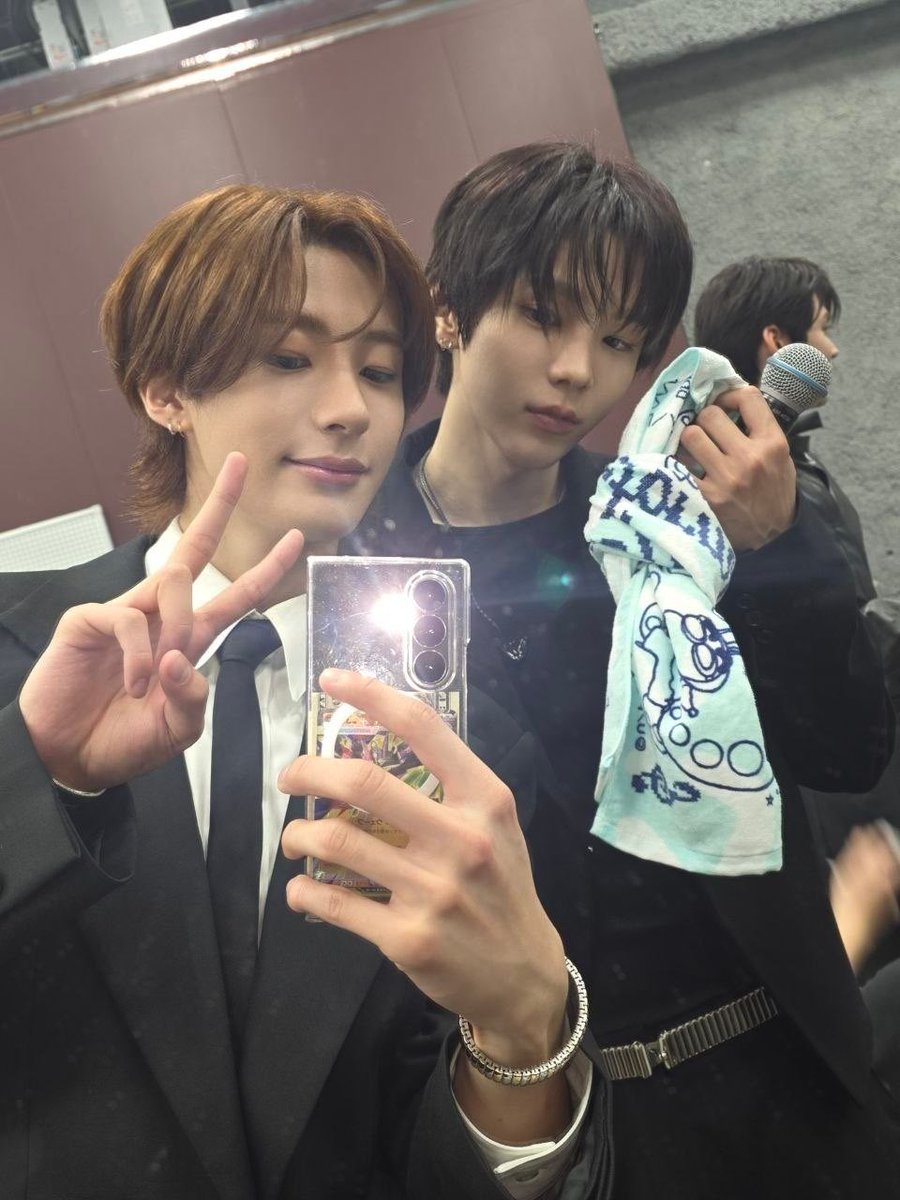 앤숕 아카이브 tweet media