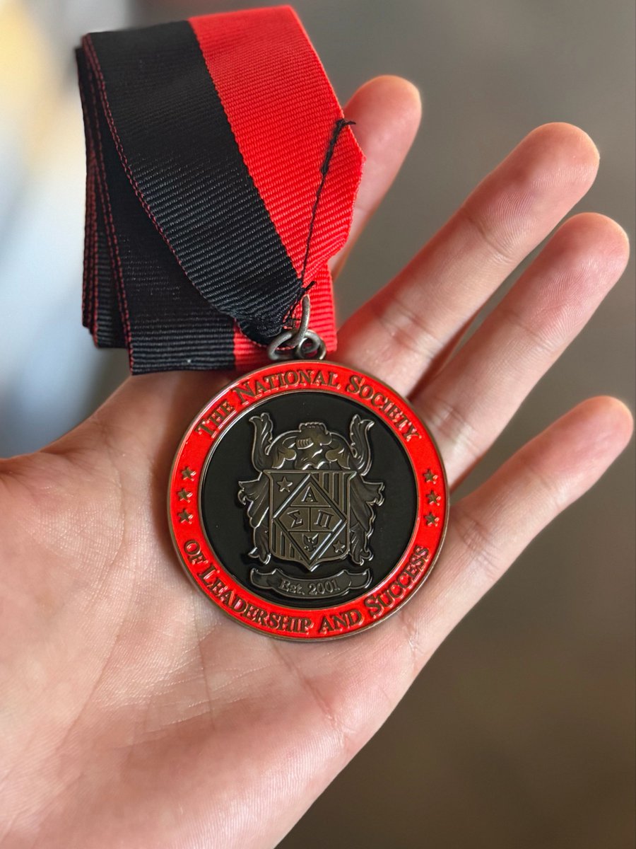 KellyiisKooL tweet media