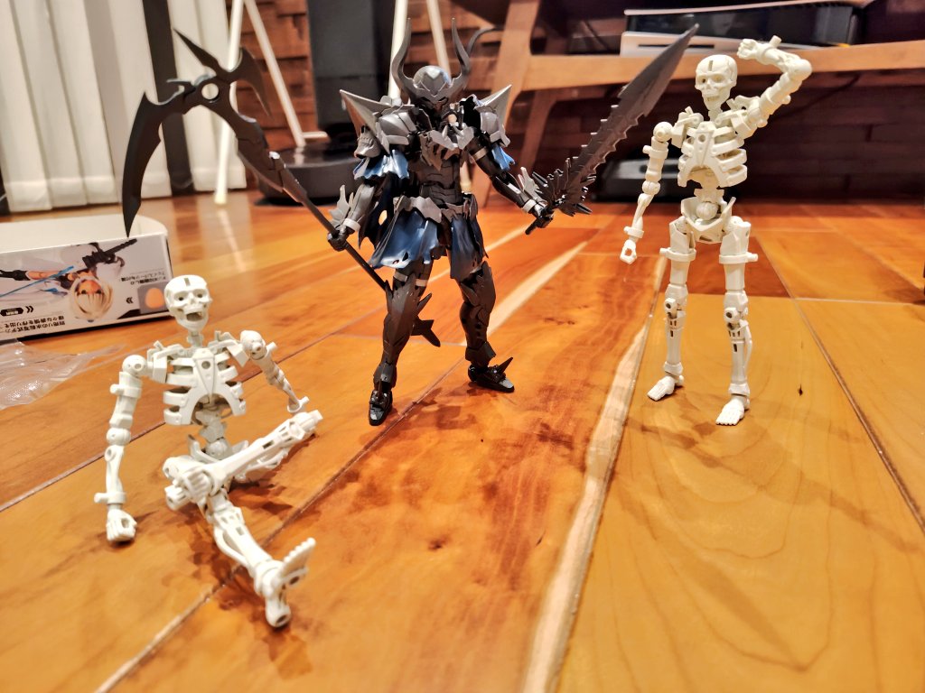 ブラスト tweet media