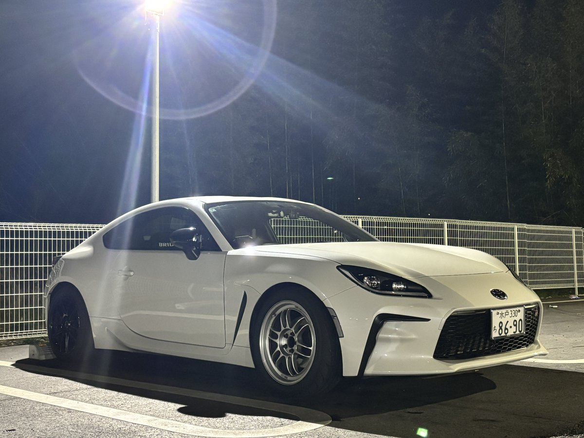 最高
明日はエビス