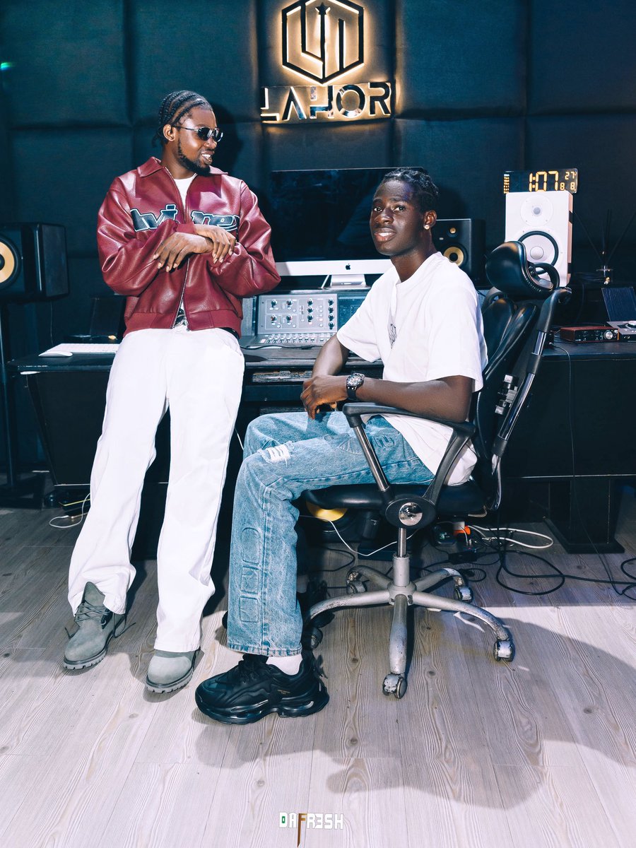 only1wavytk's tweet photo. 💜🎈 Good music only https://t.co/oT8Ntms7CZ