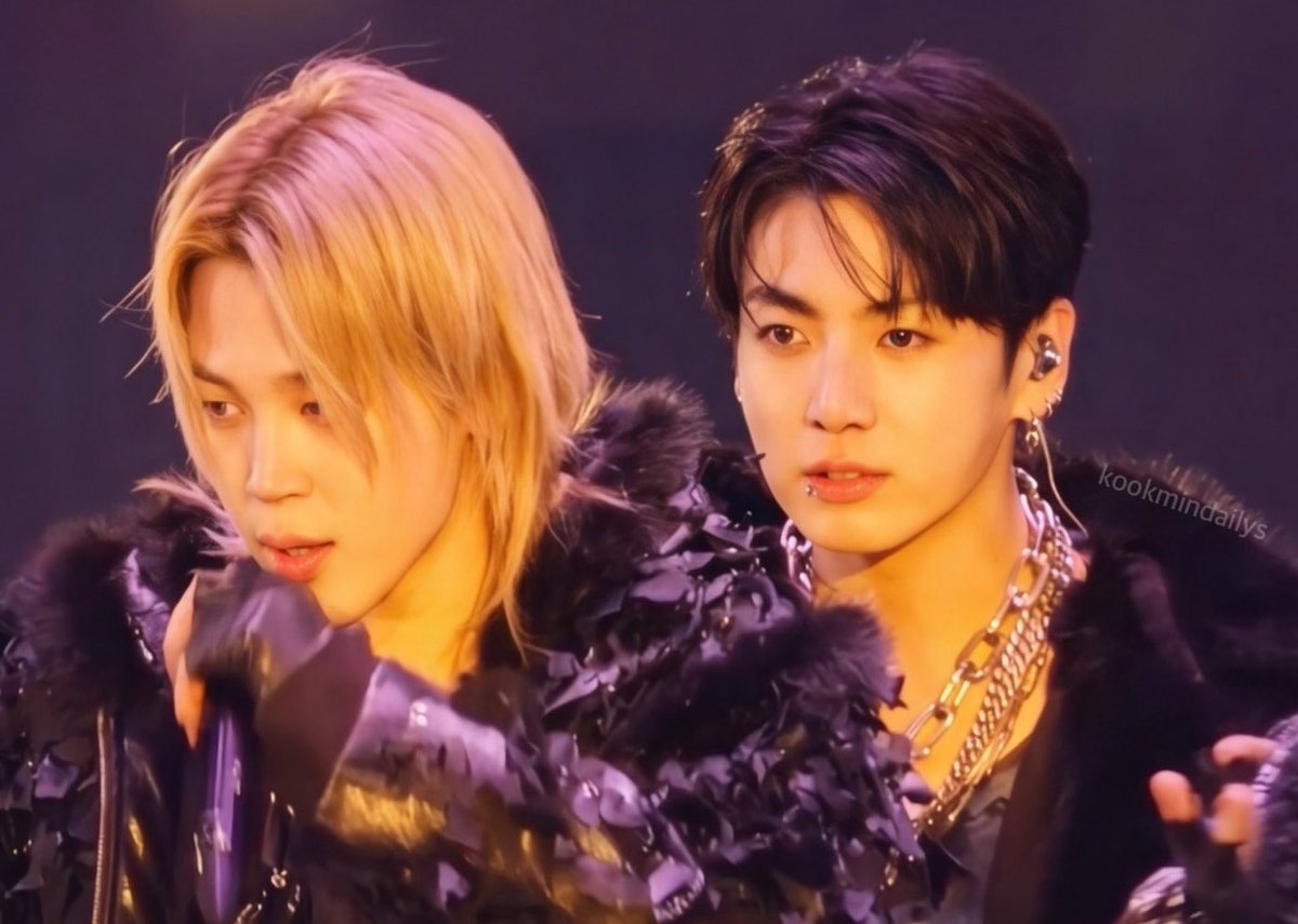 aslan vai smt | ARIRANG 🪭 tweet media