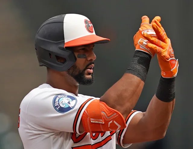 Leody Taveras vs. Colton Cowser this season:

Taveres (14 AB’s) — .429 BA | 1.127 OPS | 4 RBI | 4 BB | 5 K’s

Cowser (22 AB’s) — .182 BA | .496 OPS | 1 RBI | 3 BB | 7 K’s 

#Birdland