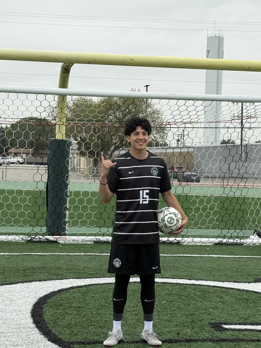 TexasChief1's tweet photo. Roadtrip to Georgetown for https://t.co/TVbx6XsSTl EZ is being recognized before the 6A State Soccer ⚽️ Championship today! Extremely proud 🥲 of this young man.#hardworkpaysoff https://t.co/iNy2xlNq7G