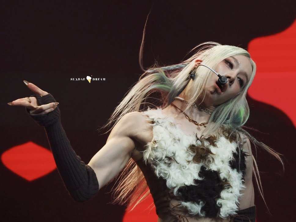 260411 XLOV Asia Tour in HK

왜 예쁜 날 두고 가시나?

#xlov #엑스러브 #루이 #rui #陳冠叡