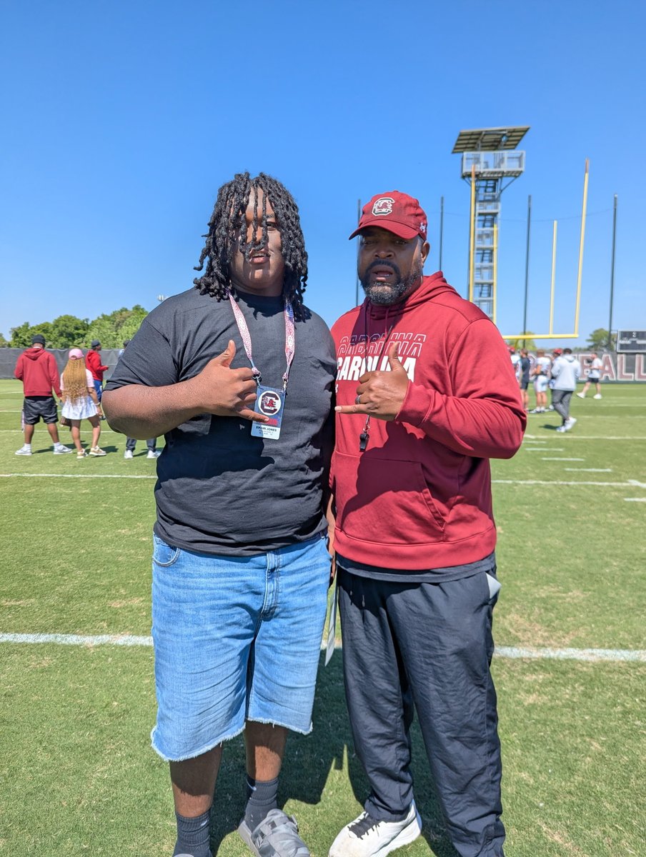 Emari Jones tweet media