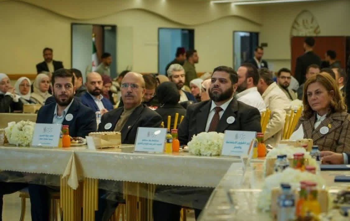 RousolTeam's tweet photo. ضمن مشاركتنا في مؤتمر التعافي الأول لمدينة دوما الذي نظّمه المجلس المحلي اطّلعنا على الواقع الخدمي في المدينة ورصدنا أبرز التحديات والاحتياجات في دوما ومحيطها https://t.co/rXfuXhxS0s
