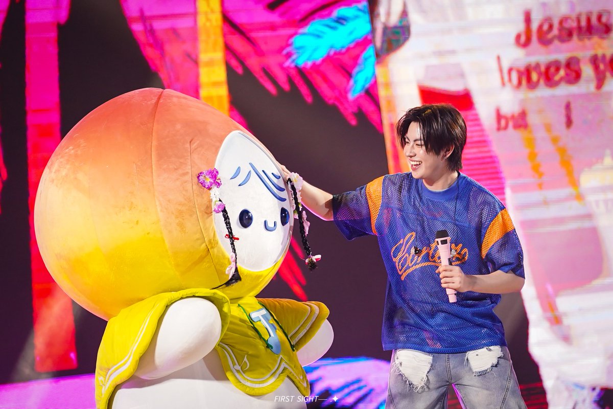 𝘍𝘐𝘙𝘚𝘛 𝘚𝘐𝘎𝘏𝘛── .✦ tweet media