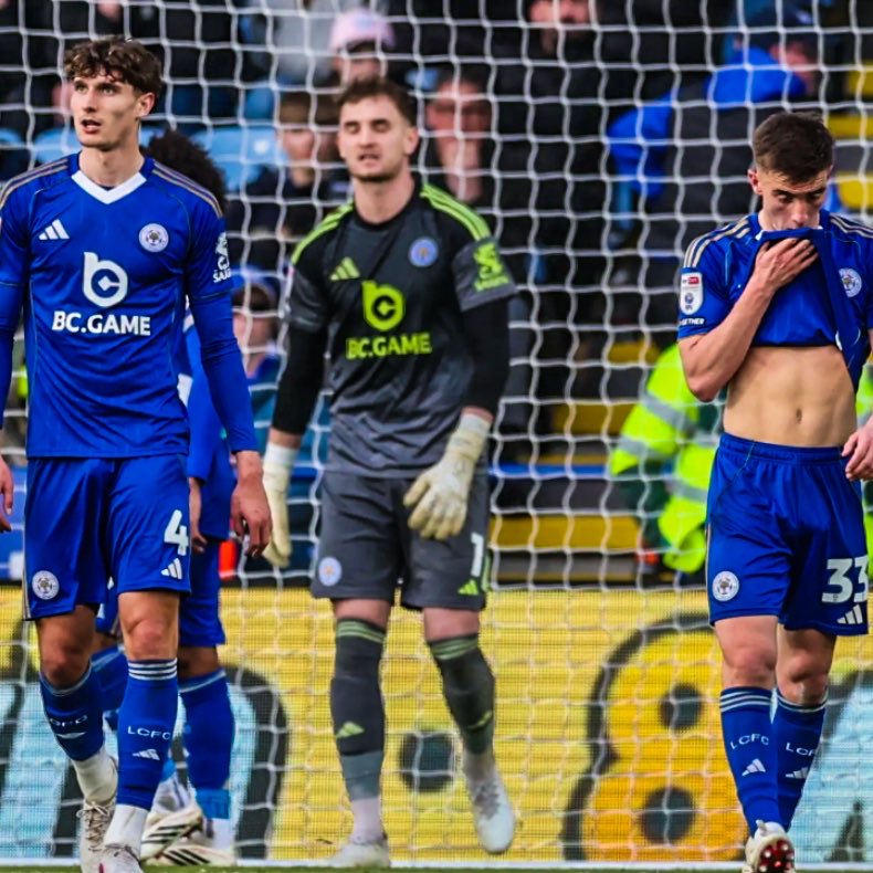 eurofootcom's tweet photo. 🏆 2016 - Leicester City win Premier League title

🔻 2026 - Leicester City in Championship relegation zone with 4 matches to go

There is a strong possibility that they will be in the 3rd division next season... https://t.co/lIZLeZsEur