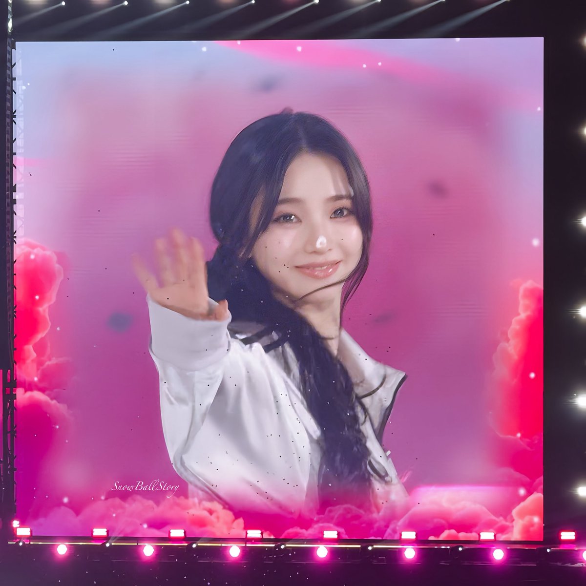 SnowballStory's tweet photo. 260411 OSAKA

#카리나 #KARINA #カリナ
#에스파 #aespa https://t.co/6CCuQew82X