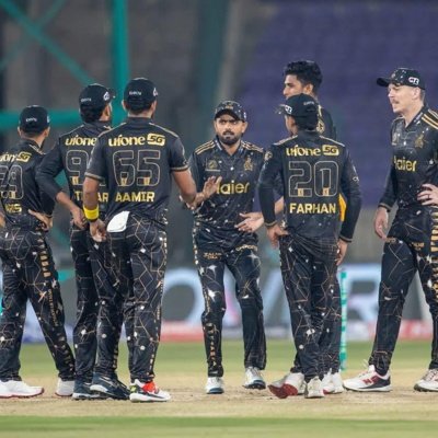 PZ_CFCFan's tweet photo. 3 back-to-back wins and sitting at the top of the points table still unbeaten! What an incredible performance. So proud of my team 💛 Keep this momentum going and lift that trophy, InshaAllah ✌️🏆
#Yellowstrom #Zalmi #HBLPSL11 https://t.co/RMg8aTgFno