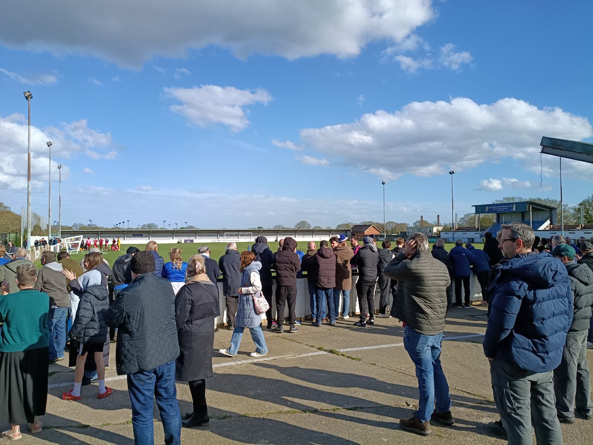 Wivenhoe Town FC tweet media