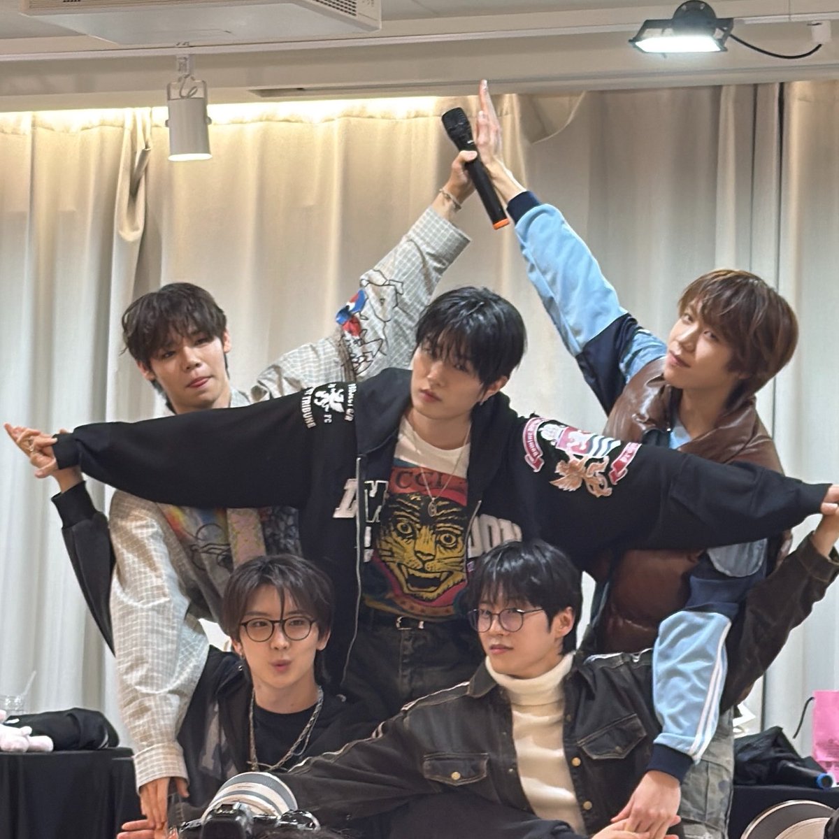 깡。 tweet media