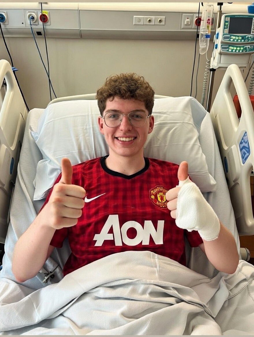 Andreu0M⚰️ tweet media