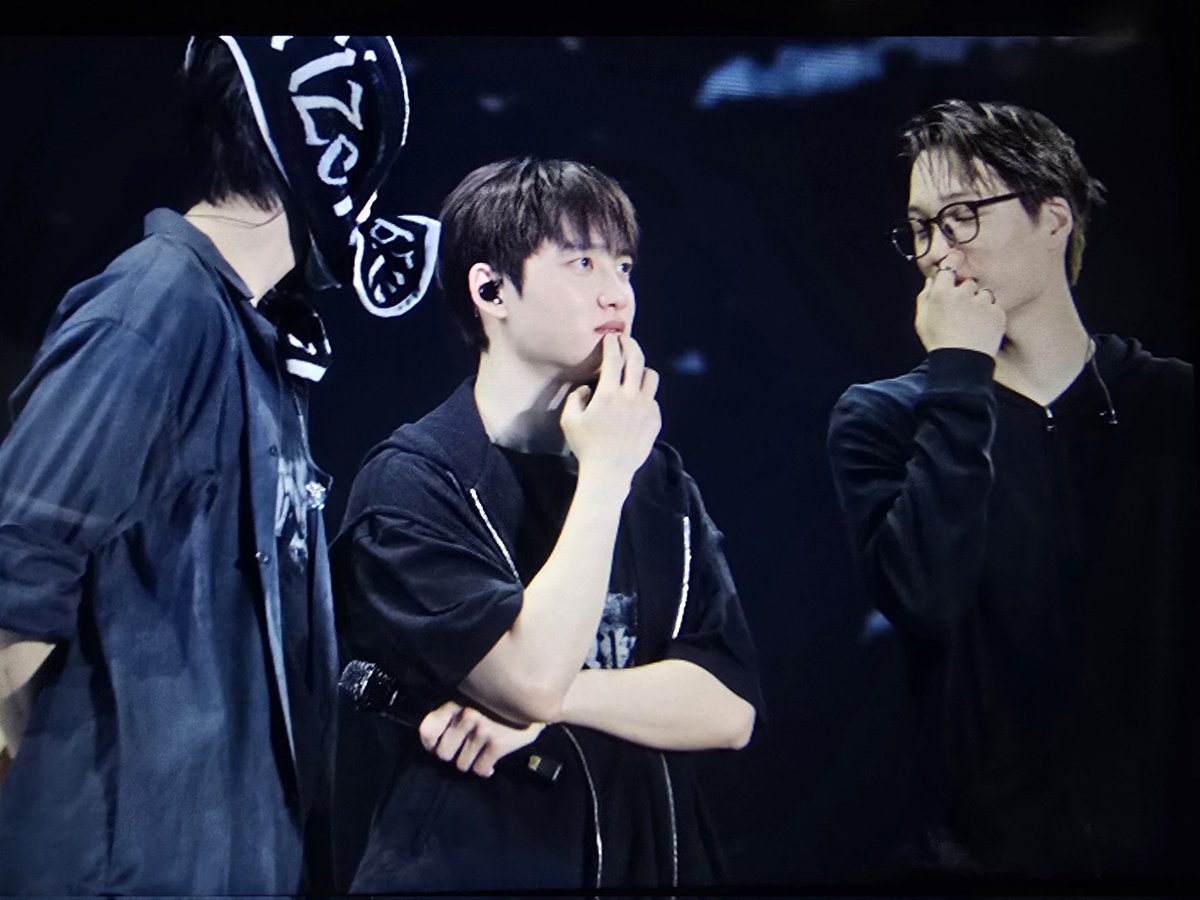 LOEY🍒 tweet media