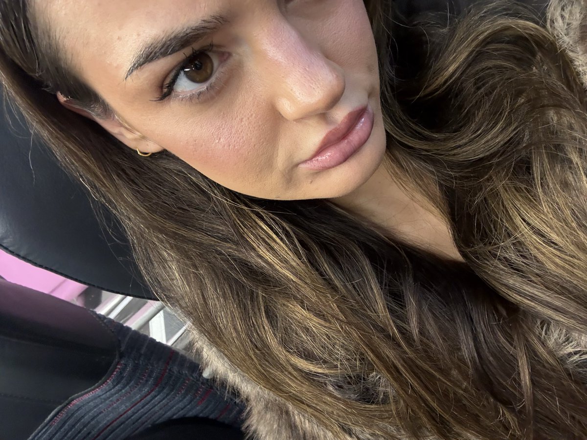 Hannah Hughes tweet media